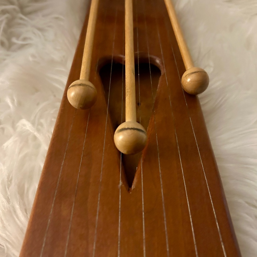 Handmade Hanging Wooden Door Harp (15” x 4” x 1.5”) - Picture 7 of 7